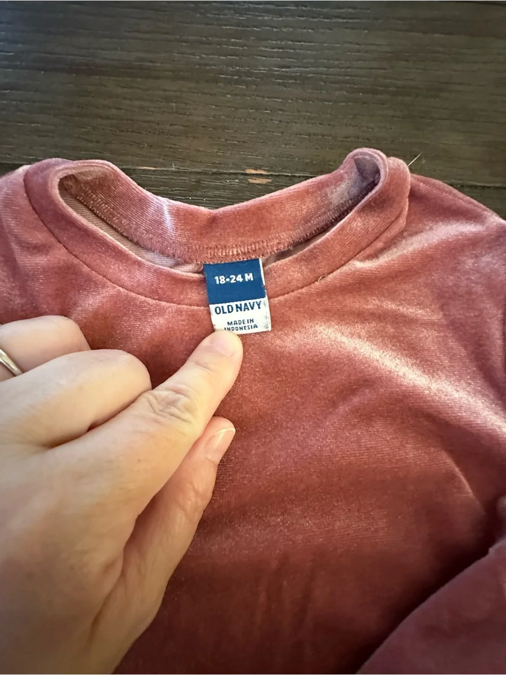 Sz 18/24 mth Old Navy Mauve Cozy Velour Peplum Top and Pants Set for Baby